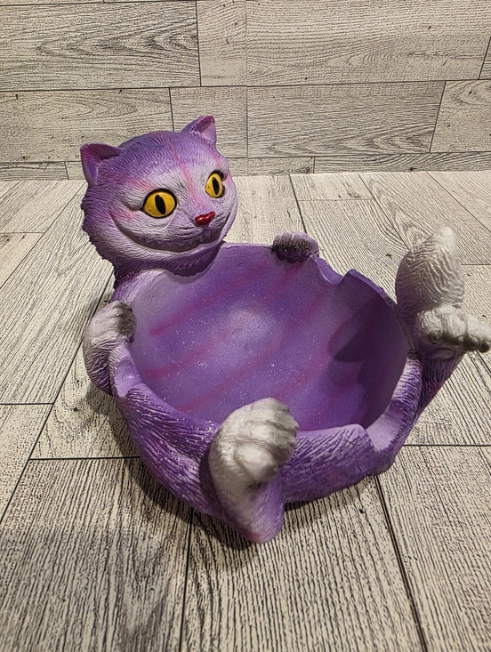 Other - Purple Cat Shaped Ashtray